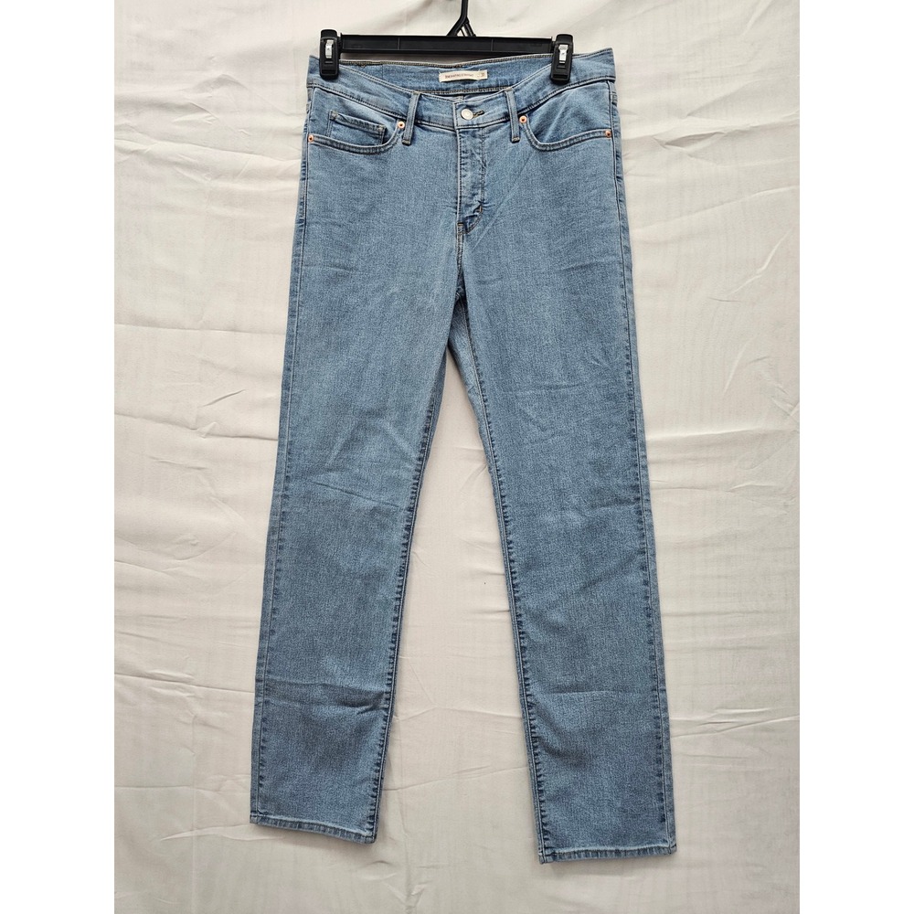 Levis 314 Shaping Straight Jeans Womens 31x32 Light Wash Blue Denim 19631-0297